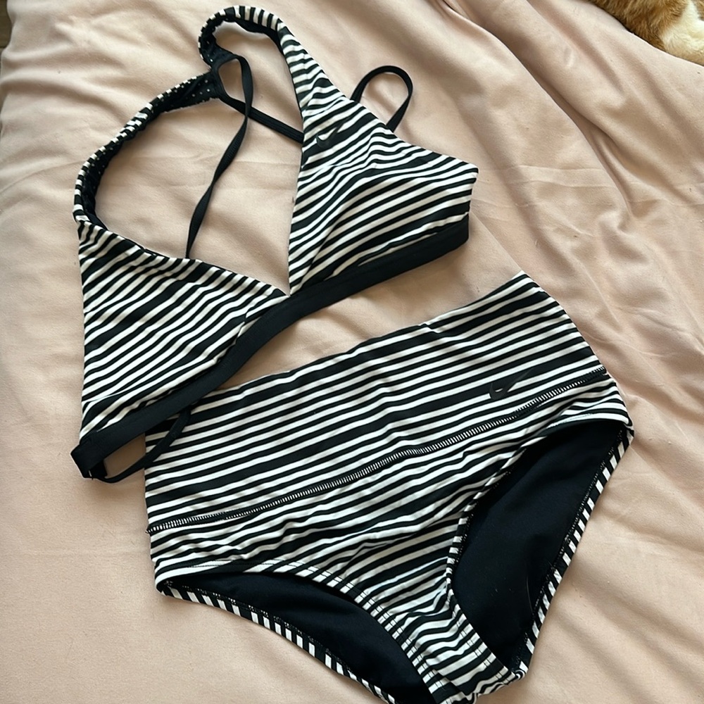 Nike reversible black and white striped bikini. Size Small